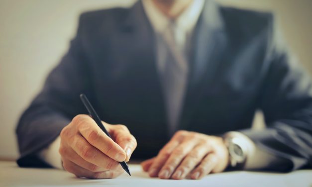 Comment payer un avocat sans argent ?